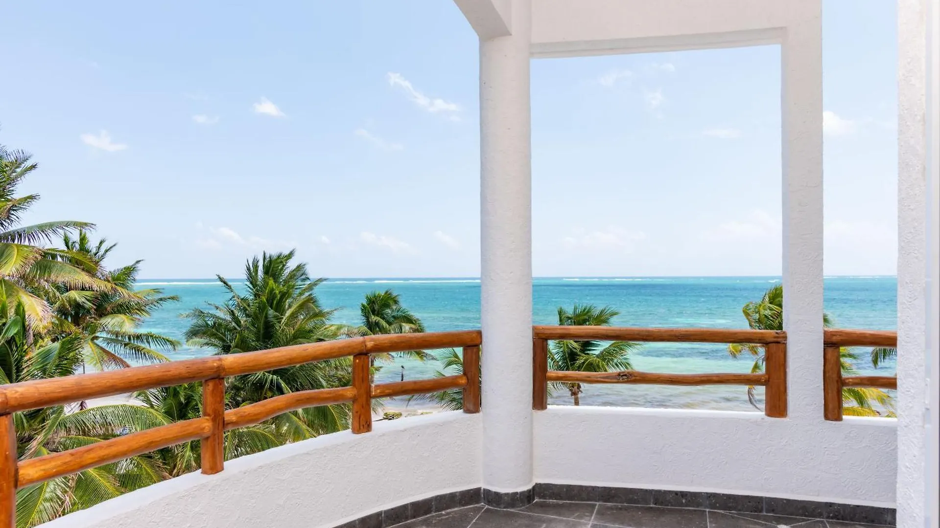 Arenika Beach House Puerto Morelos